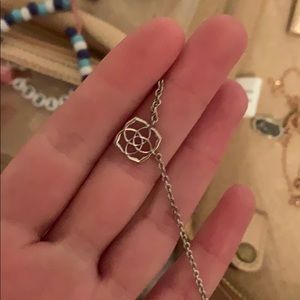 Kendra Scott necklace
